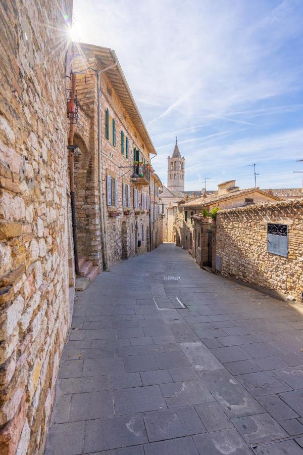 Terrazza Santa Chiara Hotel Assisi Exterior foto