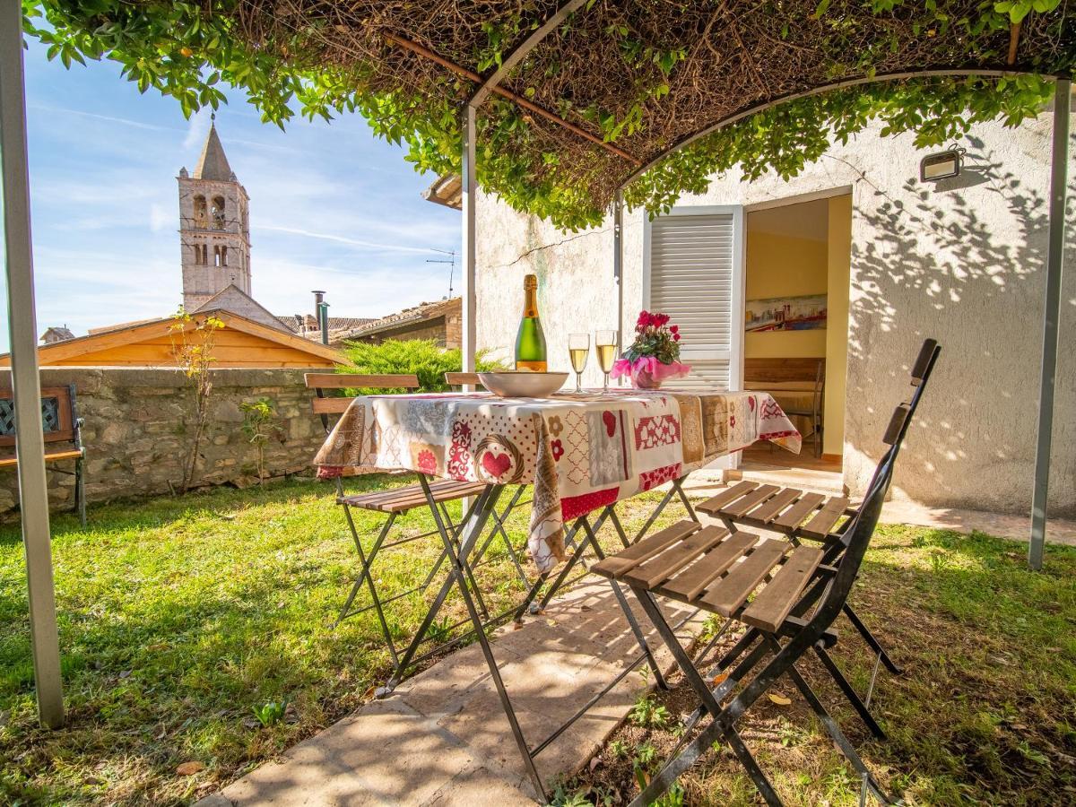 Terrazza Santa Chiara Hotel Assisi Exterior foto